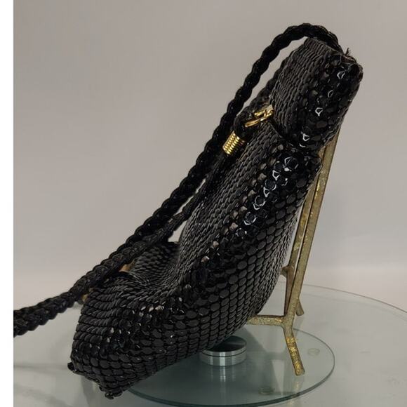 Vintage Black Aluminum‎ Mesh Shoulder Bag Made in Hong Kong - Picture 3 of 7